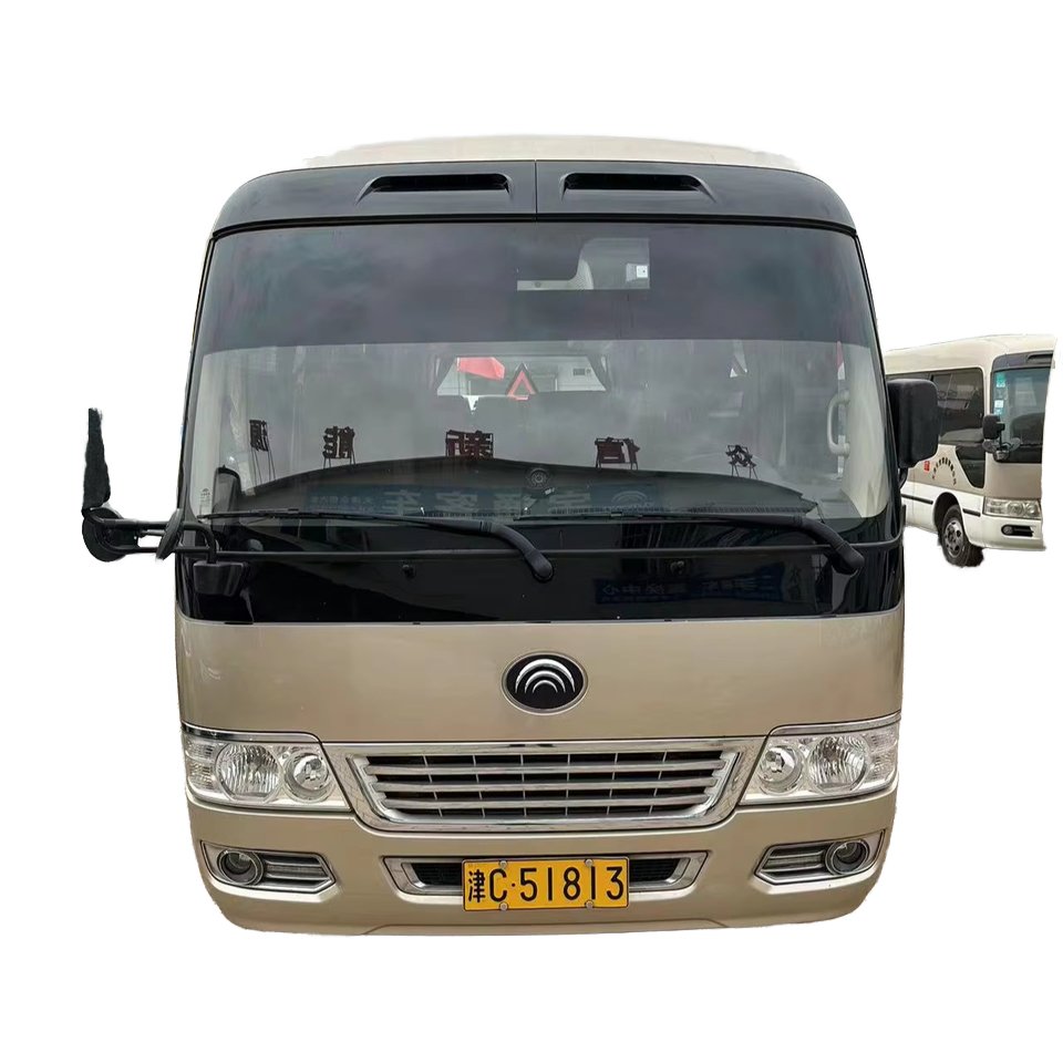 2019 Yu0tong T7 Business Bus 6710 Model 23-Seater Diesel Engine Manual Transmission Euro 4 Emission Used Coach Bus Sold China